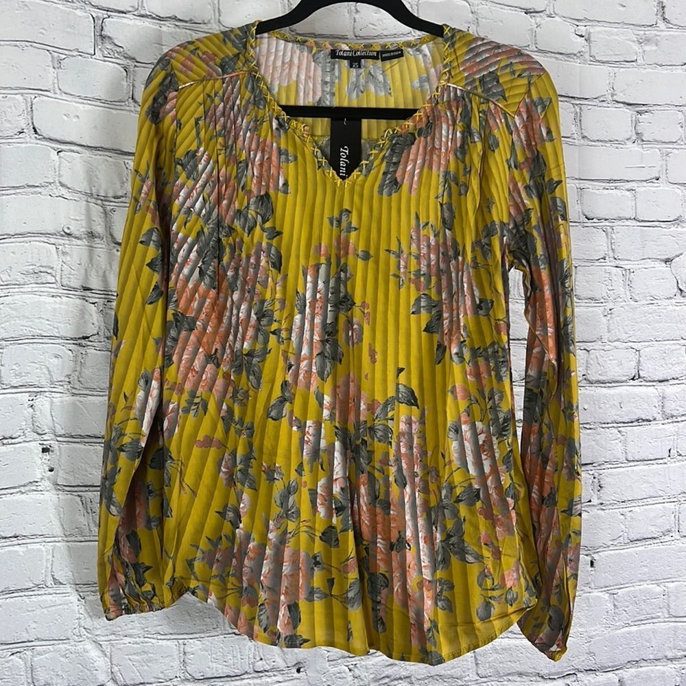 NEW Tolani Collection Janessa blouse v-neck yellow gray size XS